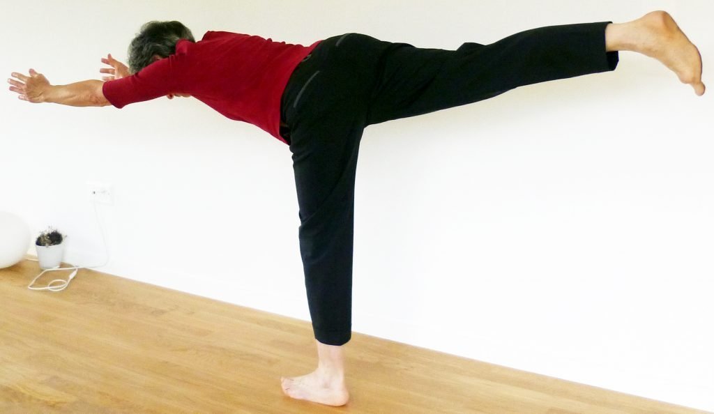 Top 10 yoga asanas for weight loss 5 Virabhadrasana 3